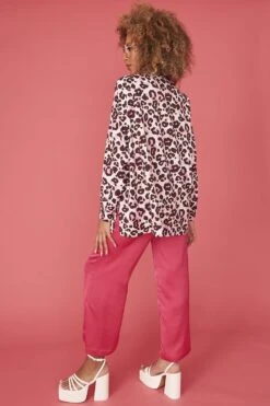 JAYLEY Animal Print Oversized Shirt -Deals Plain Midis Store jayley animal print oversized shirt p13402 90754 image
