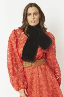 JAYLEY Black Faux Fur Scarf -Deals Plain Midis Store jayley black faux fur scarf p4698 61649 image