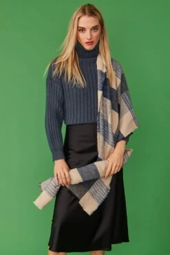 JAYLEY Blue Cashmere Blend Wrap