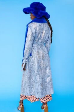 JAYLEY Blue Faux Fur Oversized Hat -Deals Plain Midis Store jayley blue faux fur oversized hat p10921 76550 image