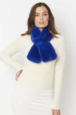 JAYLEY Blue Faux Fur Scarf -Deals Plain Midis Store jayley blue faux fur scarf p4697 61641 image