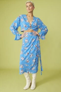 JAYLEY Blue Floral Print Cropped Top Co-ord