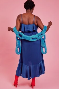 JAYLEY Blue Handcraft Faux Fur Chain Scarf -Deals Plain Midis Store jayley blue handcraft faux fur chain scarf p12726 96954 image