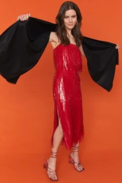 JAYLEY Cashmere Blend Wrap In Black With Fringed Hem And Logo