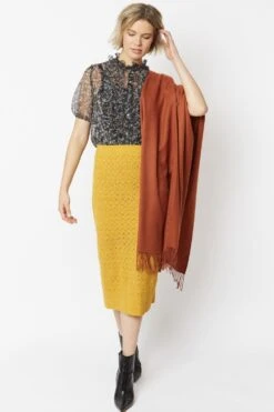 JAYLEY Chocolate Cashmere Blend Scarf -Deals Plain Midis Store jayley chocolate cashmere blend scarf p4723 61762 image