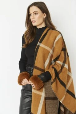 JAYLEY Chocolate Faux Fur Fingerless Gloves -Deals Plain Midis Store jayley chocolate faux fur fingerless gloves p4808 62184 image