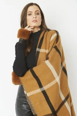 JAYLEY Chocolate Faux Fur Fingerless Gloves -Deals Plain Midis Store jayley chocolate faux fur fingerless gloves p4808 62185 image