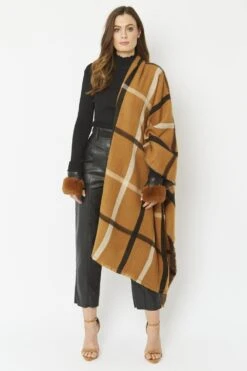 JAYLEY Chocolate Faux Fur Fingerless Gloves -Deals Plain Midis Store jayley chocolate faux fur fingerless gloves p4808 62188 image