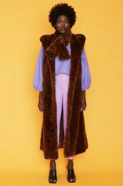 JAYLEY Chocolate Shania Faux Fur Long Length Hooded Gilet