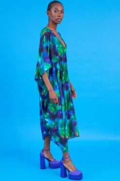 JAYLEY Cleo Silk Blend Oversized Maxi Kimono -Deals Plain Midis Store jayley cleo silk blend oversized maxi kimono p14313 93788 image