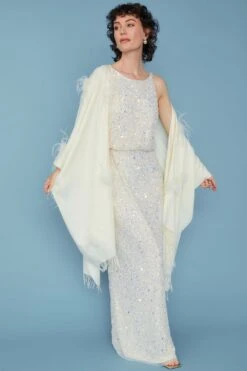 JAYLEY Cream Cashmere Wrap With Feathers