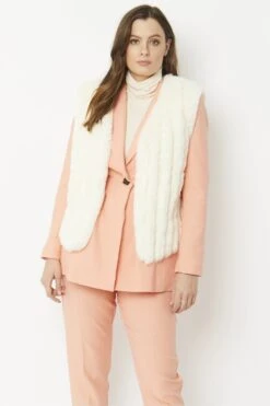 JAYLEY Cream Faux Fur Faux Suede Vertical Stripe Gilet -Deals Plain Midis Store jayley cream faux fur faux suede vertical stripe gilet p5270 64699 image