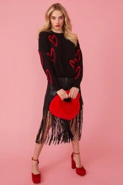 JAYLEY Faux Fur Jodie Bag In Red -Deals Plain Midis Store jayley faux fur jodie bag in red p11554 80583 image