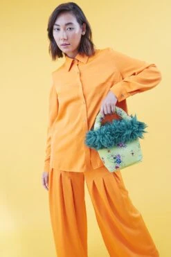 JAYLEY Floral Eco Faux Fur Bag -Deals Plain Midis Store jayley floral eco faux fur bag p14372 94835 image