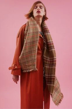 JAYLEY Green Cashmere Blend Wrap