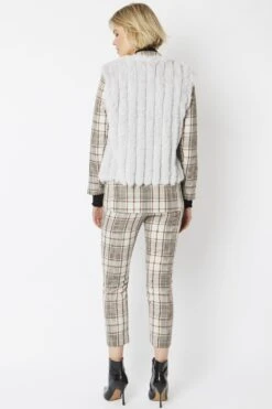 JAYLEY Grey Faux Fur Faux Suede Vertical Stripe Gilet -Deals Plain Midis Store jayley grey faux fur faux suede vertical stripe gilet p5271 64705 image