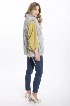 JAYLEY Grey Faux Fur Gilet -Deals Plain Midis Store jayley grey faux fur gilet p3684 57607 image