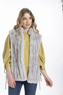 JAYLEY Grey Faux Fur Gilet -Deals Plain Midis Store jayley grey faux fur gilet p3684 57609 image