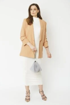 JAYLEY Grey Pyramid Faux Fur Bag -Deals Plain Midis Store jayley grey pyramid faux fur bag p4979 63250 image