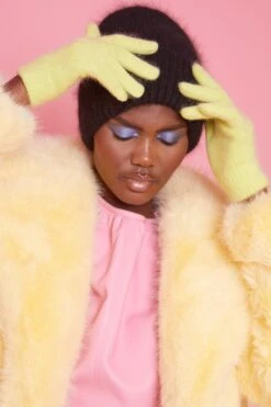 JAYLEY Lime Green Cashmere Blend Gloves -Deals Plain Midis Store jayley lime green cashmere blend gloves p13767 93213 image