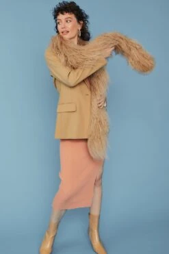 JAYLEY Mocha Long Mongolian Fur Scarf -Deals Plain Midis Store jayley mocha long mongolian fur scarf p11023 77013 image