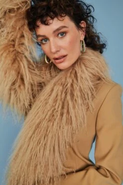 JAYLEY Mocha Long Mongolian Fur Scarf -Deals Plain Midis Store jayley mocha long mongolian fur scarf p11023 77014 image