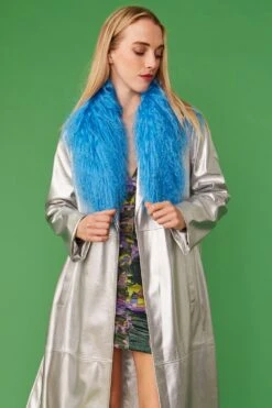 JAYLEY Mongolian Fur Collar In Blue -Deals Plain Midis Store jayley mongolian fur collar in blue p11477 79946 image
