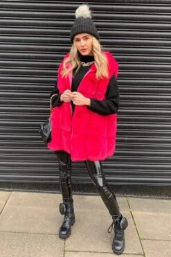 JAYLEY Pink Faux Fur Long Hooded Gilet -Deals Plain Midis Store jayley pink faux fur long hooded gilet p4021 58977 image