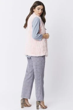 JAYLEY Pink Hand Knitted Faux Fur Gilet -Deals Plain Midis Store jayley pink hand knitted faux fur gilet p3969 58744 image