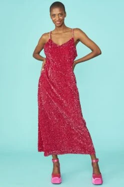 JAYLEY Pink Maxi Sequin Cami Dress -Deals Plain Midis Store jayley pink maxi sequin cami dress p12912 87494 image