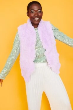 JAYLEY Purple Hand Knitted Faux Fur Gilet -Deals Plain Midis Store jayley purple hand knitted faux fur gilet p3761 76120 image