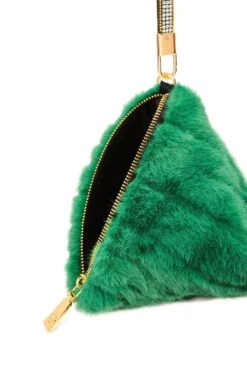 JAYLEY Pyramid Faux Fur Bag -Deals Plain Midis Store jayley pyramid faux fur bag p14530 96475 image