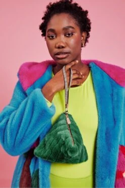 JAYLEY Pyramid Faux Fur Bag