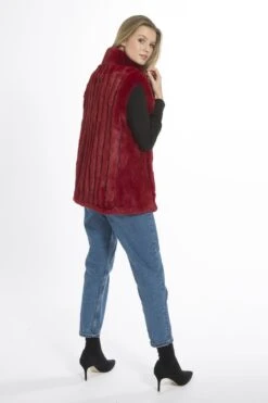 JAYLEY Red Faux Fur Gilet 5 JAYLEY Red Faux Fur Gilet -Deals Plain Midis Store jayley red faux fur gilet p3662 57555 image