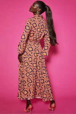 JAYLEY Silk Blend Maxi Shirt Dress In Geometric Print -Deals Plain Midis Store jayley silk blend maxi shirt dress in geometric print p10950 76707 image