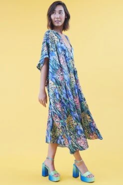 JAYLEY Silk Blend Oversized Maxi Kimono -Deals Plain Midis Store jayley silk blend oversized maxi kimono p14368 94815 image