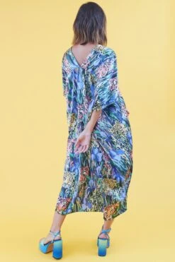 JAYLEY Silk Blend Oversized Maxi Kimono -Deals Plain Midis Store jayley silk blend oversized maxi kimono p14368 94816 image