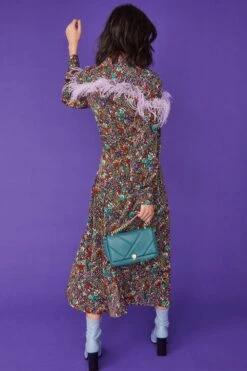 JAYLEY Teal Lulu Quilted Bag With Gold Chain And Snake Head Detail -Deals Plain Midis Store jayley teal lulu quilted bag with gold chain and snake head detail p11678 81502 image