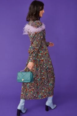 JAYLEY Teal Lulu Quilted Bag With Gold Chain And Snake Head Detail -Deals Plain Midis Store jayley teal lulu quilted bag with gold chain and snake head detail p11678 81503 image