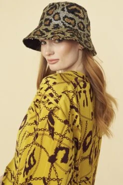 JAYLEY Tencel Blend Lucky Chain Blouse -Deals Plain Midis Store jayley tencel blend lucky chain blouse p13483 91258 image