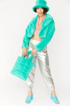 JAYLEY Turquoise Faux Fur Tote Bag -Deals Plain Midis Store jayley turquoise faux fur tote bag p12337 84750 image