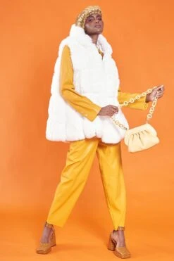 JAYLEY White Faux Fur Long Hooded Gilet -Deals Plain Midis Store jayley white faux fur long hooded gilet p12753 86384 image