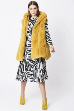 JAYLEY Yellow Faux Fur Long Hooded Gilet