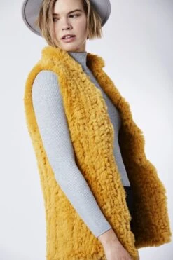 JAYLEY Yellow Hand Knitted Faux Fur Gilet